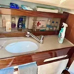 Sleep Aboard A Beautiful Sailboat In - Marina Parque Nações *